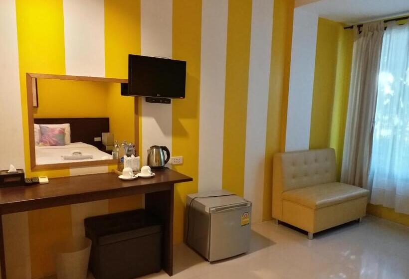 高级大房间, Sand Paisan Resort