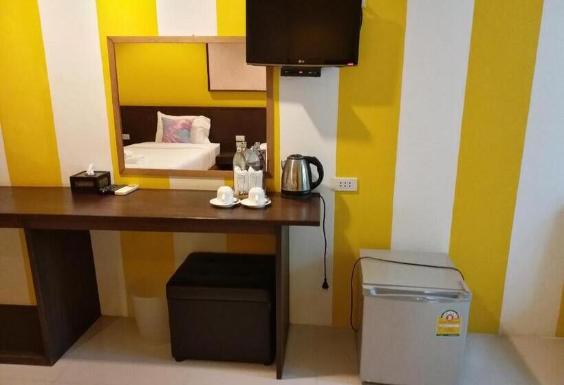 高级大房间, Sand Paisan Resort