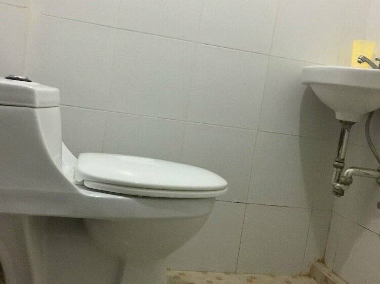 اتاق استاندارد, Zuric Pension House