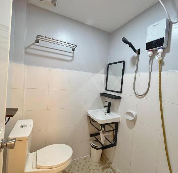 اتاق استاندارد, Zuric Pension House