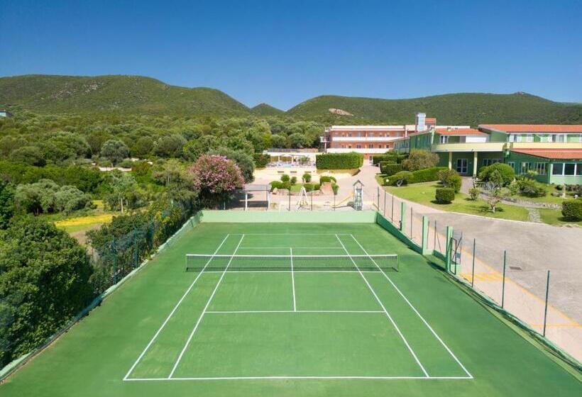 Трехместный Номер Базовый, Lu  Hotel Porto Pino