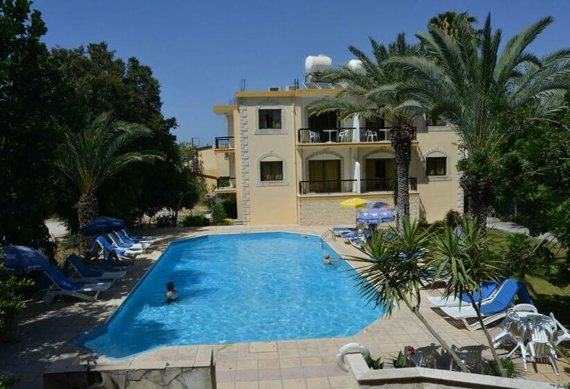 标准工作室, Odysseas & Eleni Hotel Apartments