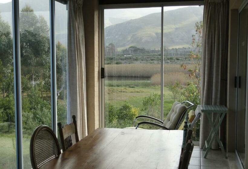 家庭套房, Springfontein Wine Estate Stanford River Lodge