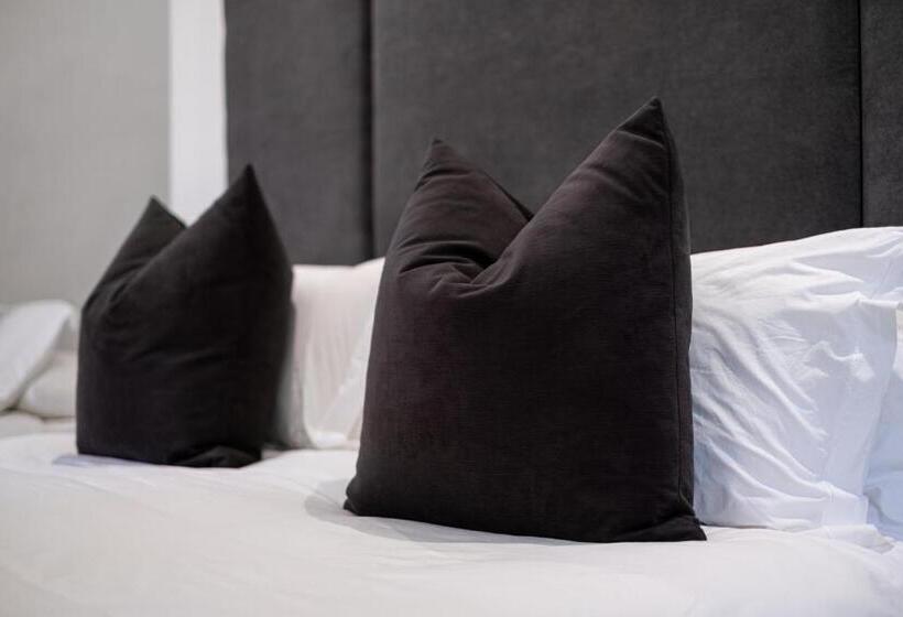 بانگلوی استاندارد, Stellenhof Guest House