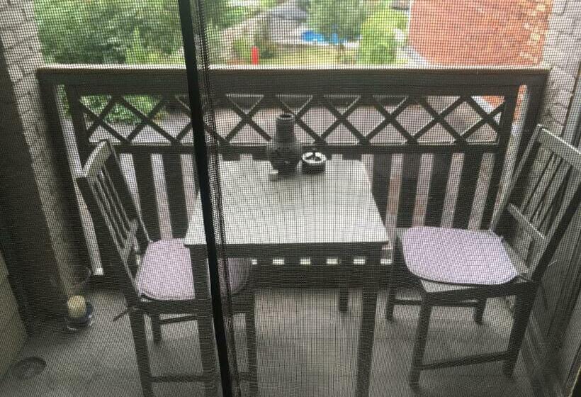 غرفة ديلوكس مزودة بشرفة, Chez Mémère