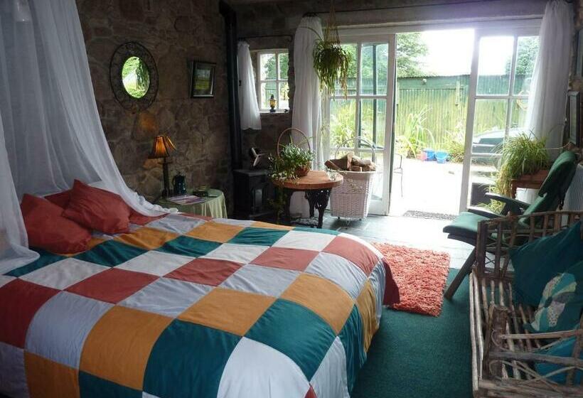 غرفة ديلوكس, Cullintra House