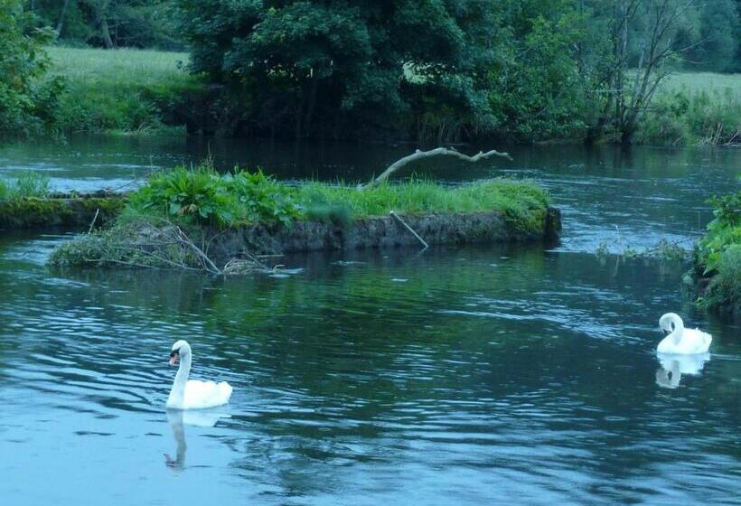 غرفة ديلوكس, Cullintra House