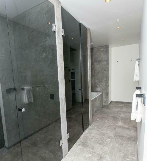 سوییت, Fosshotel Glacier Lagoon