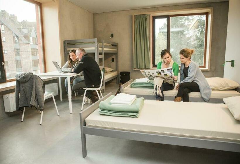 Четырехместный Номер Стандарт, Hostel Groeninghe