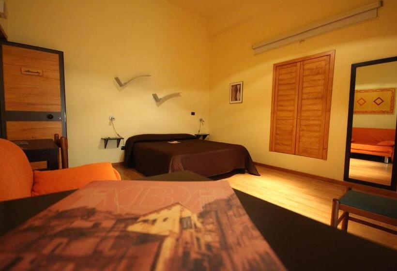 חדר סטנדרט לשלושה, Albergo Tripoli B&b Affittacamere