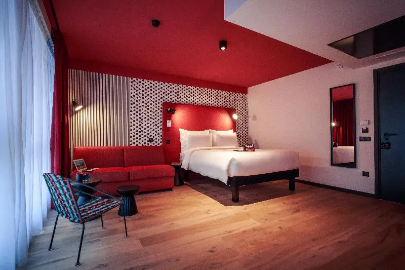 Prestige-huone, Boma Easy Living