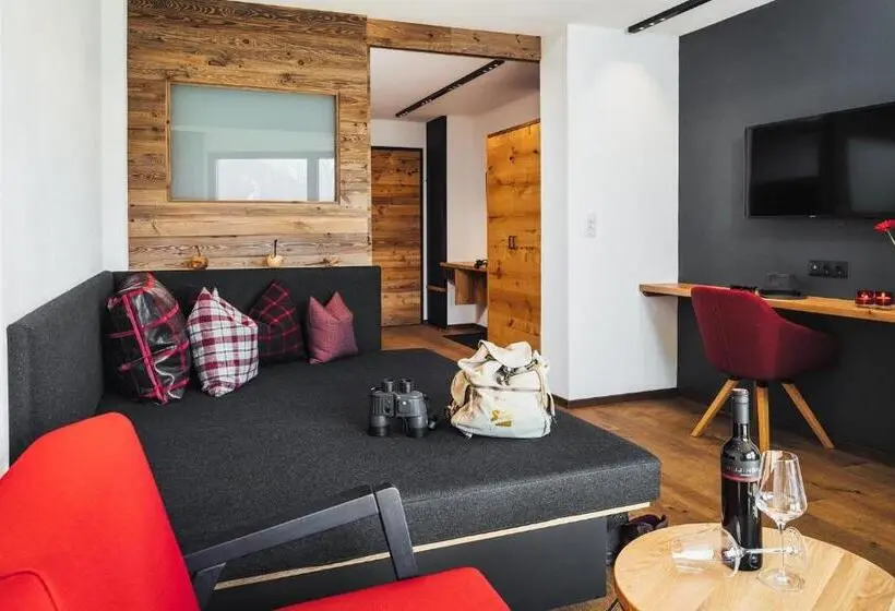 Suite Vista Montagna, Cores
