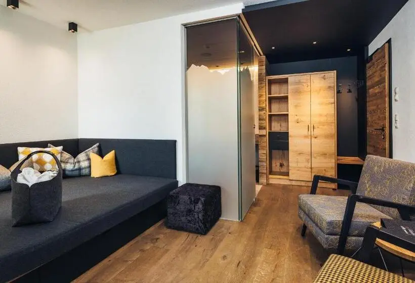 Suite con Balcone, Cores