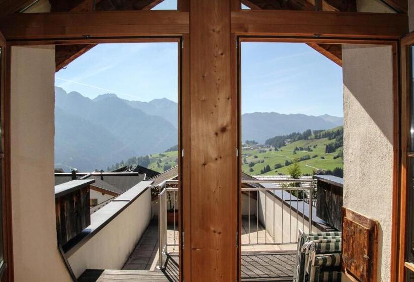 1 Bedroom Penthouse Apartment, Garni Apart Elfriede