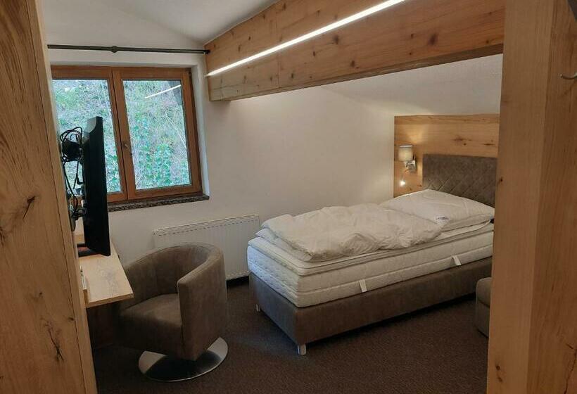 Апартаменты 1 Спальня, Garni Viktoria