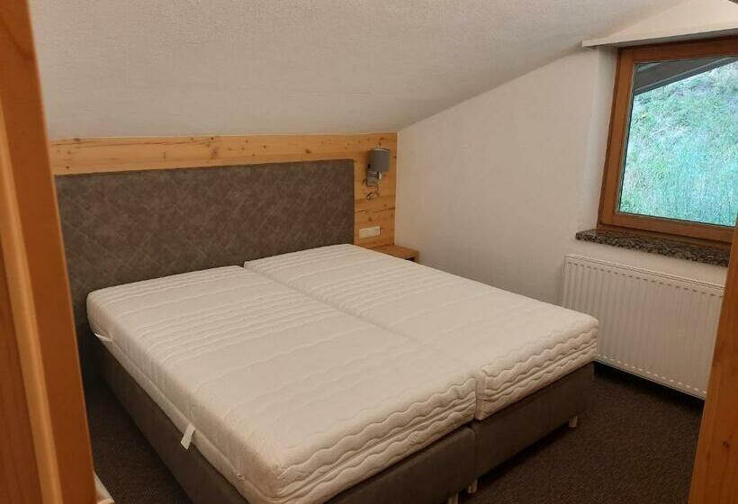 Апартаменты 1 Спальня, Garni Viktoria