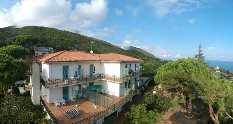 Standard-studio, Residence La Vignetta