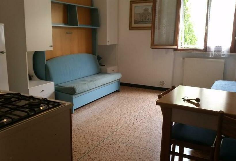 Standard-studio, Residence La Vignetta