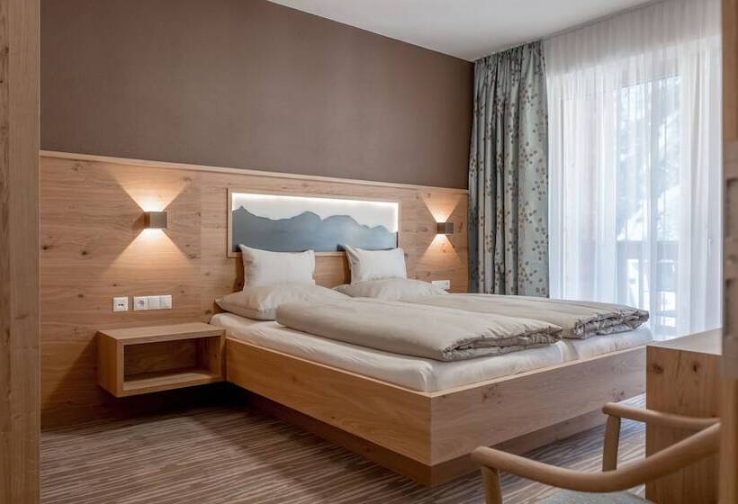 Comfort room with balcony, Mathiesn