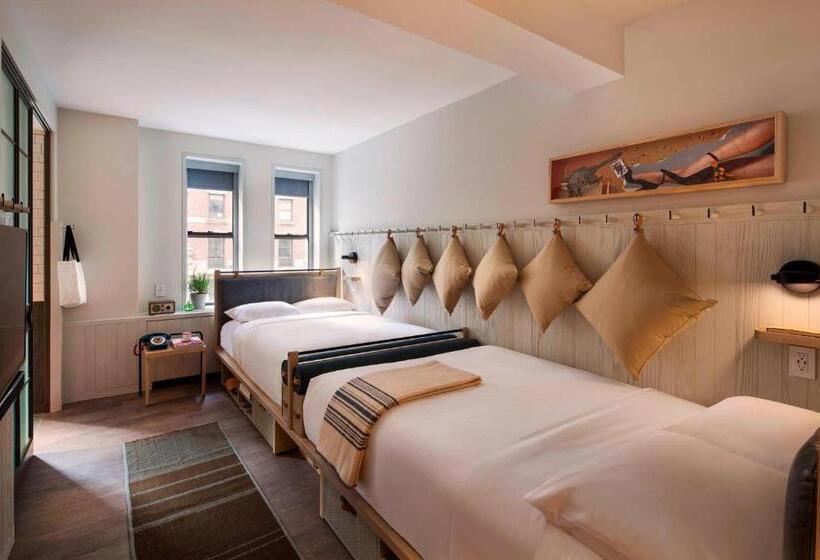 带2个双人床的标准工作室, Moxy Nyc Times Square