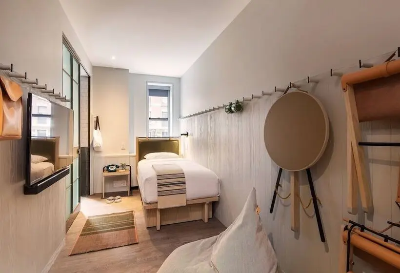 Standard-huone, Moxy Nyc Times Square