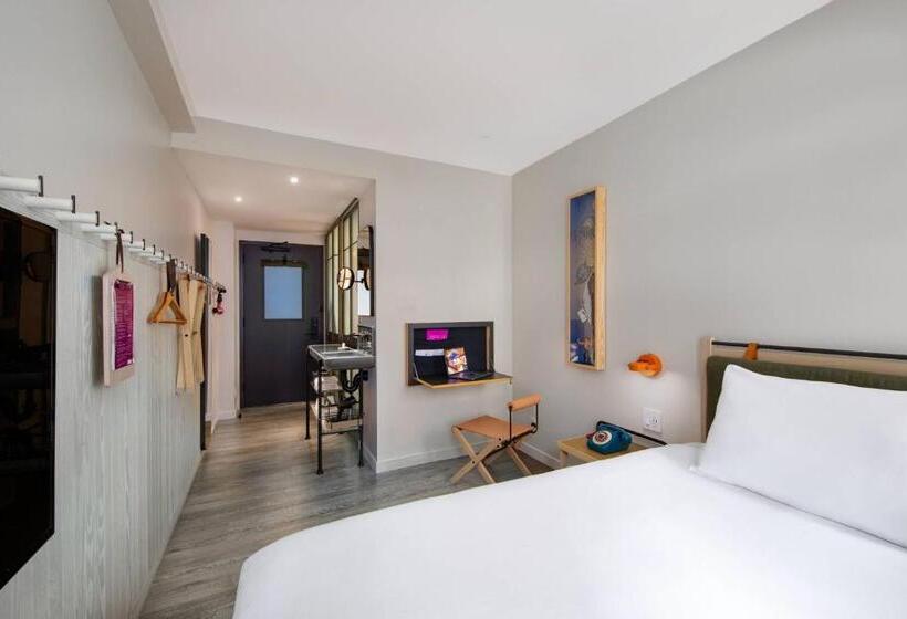 标准间, Moxy Nyc Times Square