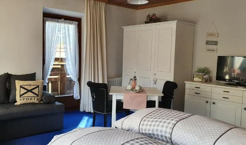 Comfort Kolmen Hengen Huone, Gasthof Gaistal