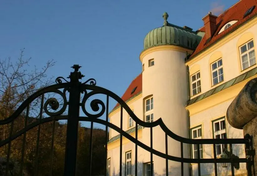 スタンダードトリプルルーム, Schloss Gumpoldskirchen