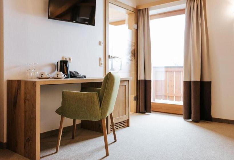 スーペリアールーム, Thurnerhof