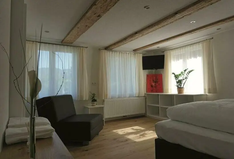 マウンテンビュースタンダードルーム, Waldrast Bed & Breakfast