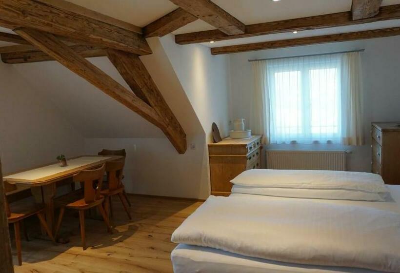 جناح عائلي, Waldrast Bed & Breakfast