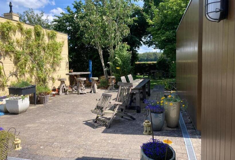 جناح, B&b Koornemoezen