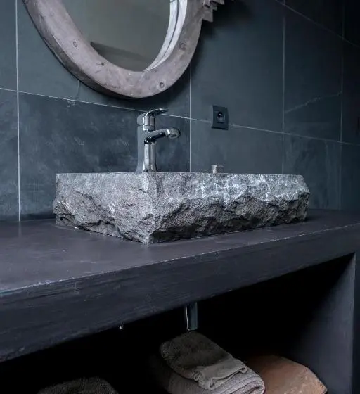 Deluxe Kolmen Hengen Huone, B&b La Douceur De La Miclette