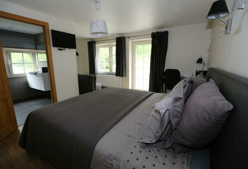 Стандартный Номер Кровать Кинг, B&b Le Bois De Champia