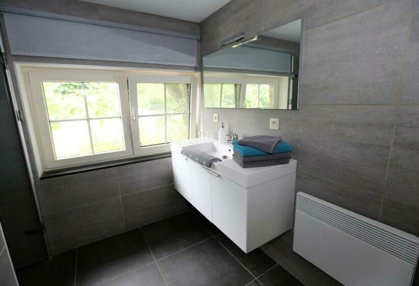 اتاق استاندارد با تخت بزرگ, B&b Le Bois De Champia