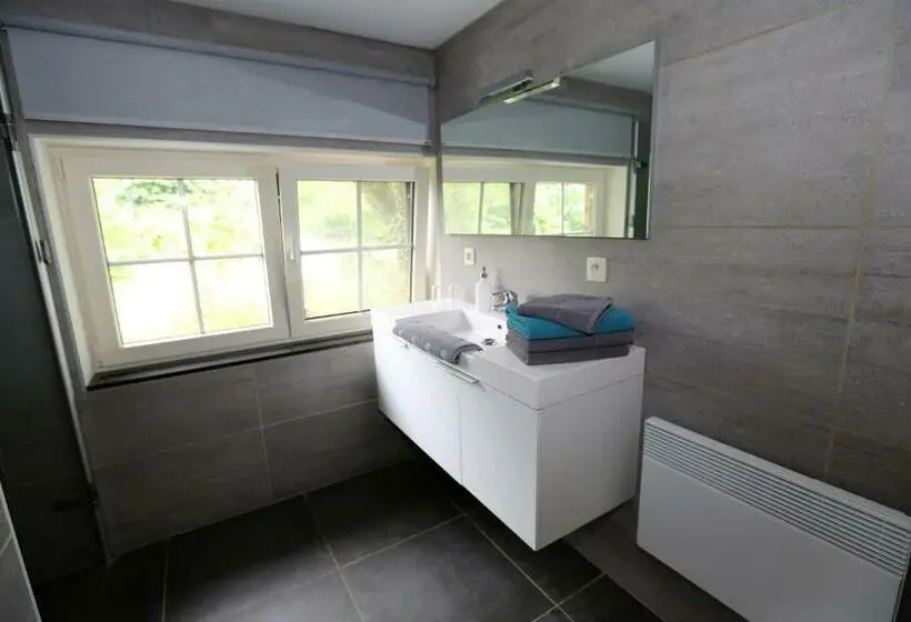キングサイズベッドのスタンダードルーム, B&b Le Bois De Champia