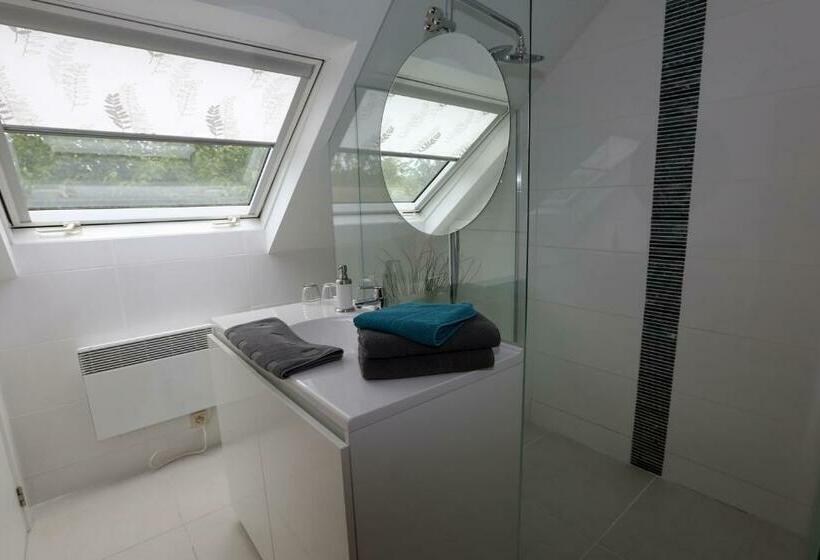 اتاق استاندارد با چشمانداز باغ, B&b Le Bois De Champia