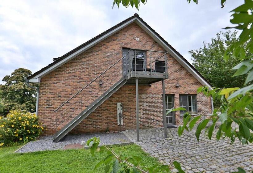 اتاق استاندارد با چشمانداز باغ, B&b Le Bois De Champia