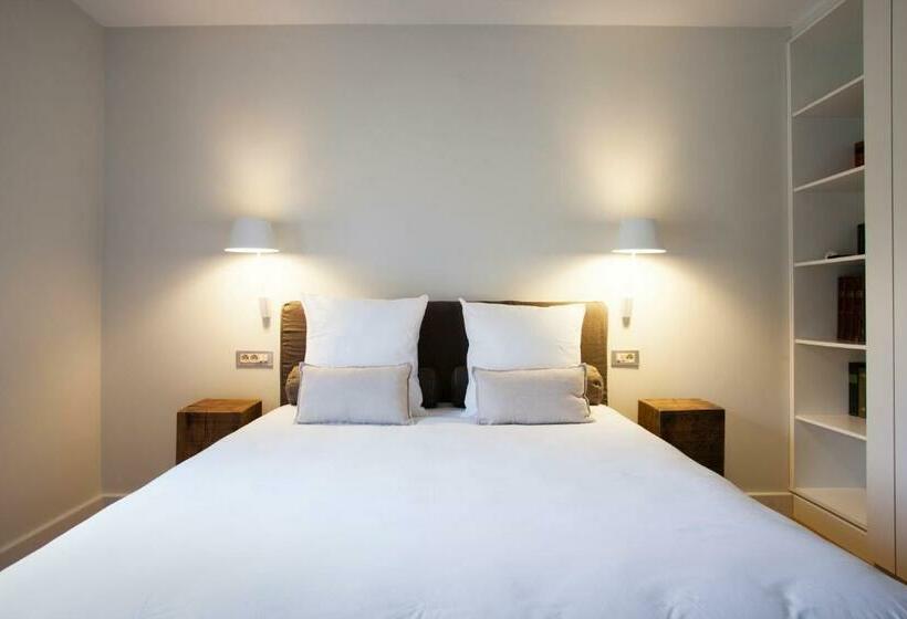 デラックスルーム, B&b O Lit