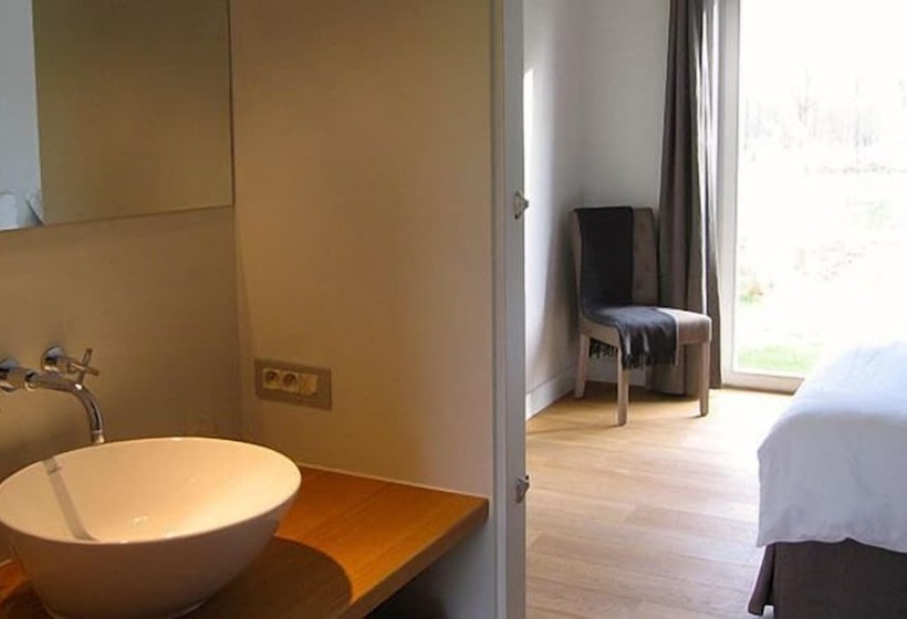 デラックスルーム, B&b O Lit