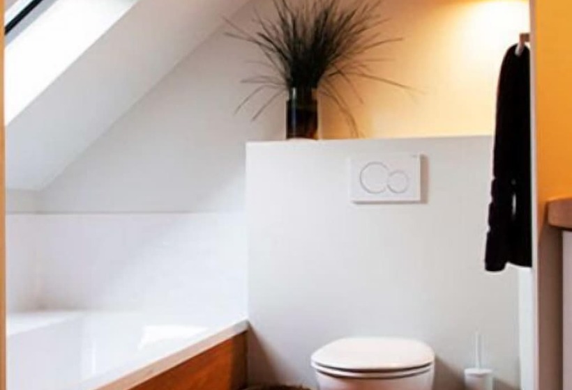 デラックスルーム, B&b O Lit