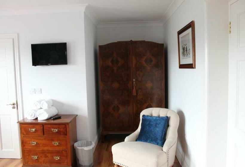 חדר סופריור עם מיטת קינג, Boyne View House