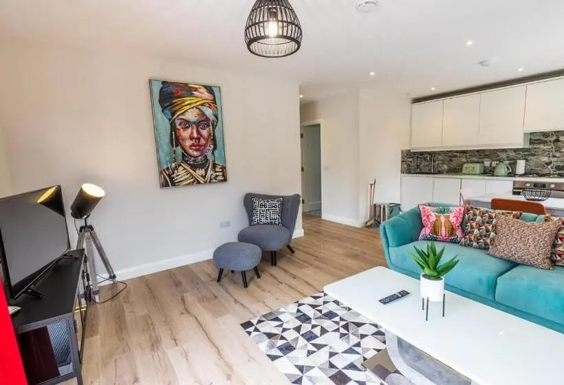Talo 2 Makuuhuonetta, Boyne View House