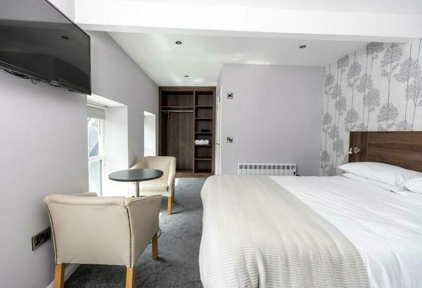 Номер Стандарт, Bugler Doyles Bar & Townhouse