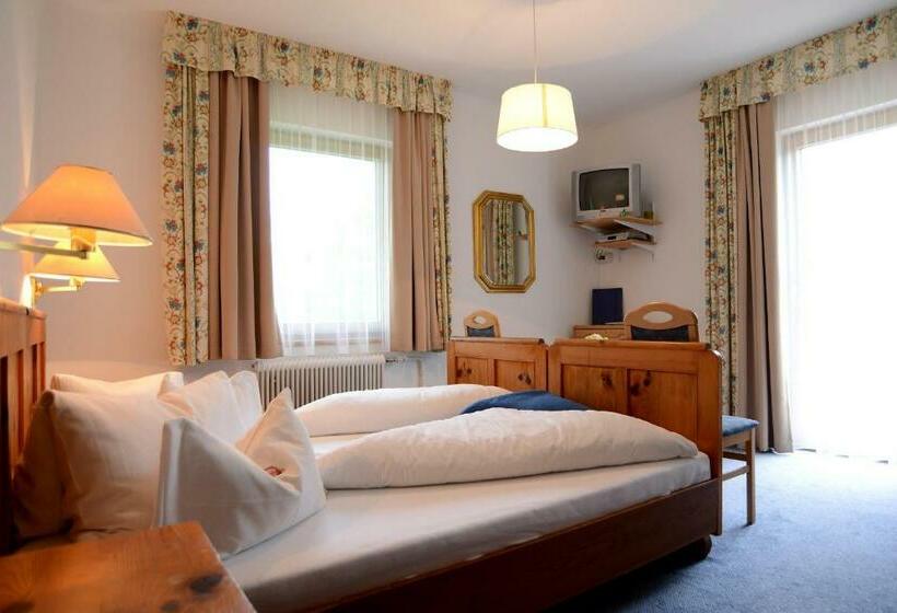 Comfort room with lake view, Frühstückspension Seerose