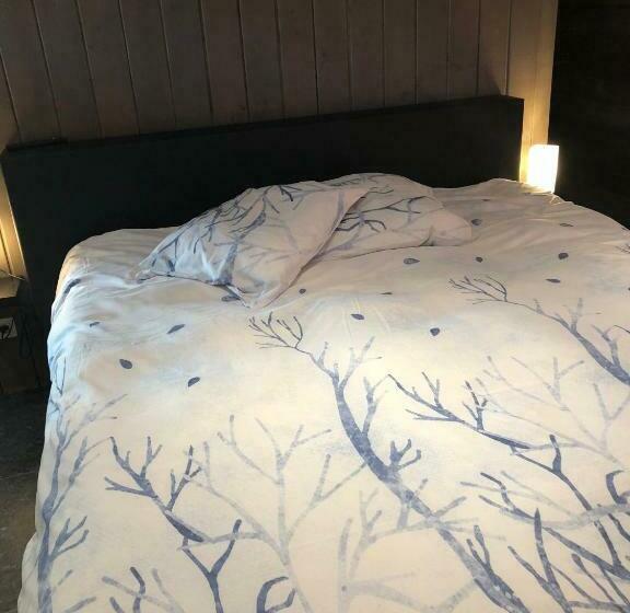 주니어 스위트, Hoeve De Sterappel