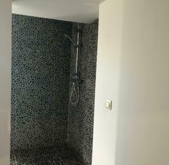 주니어 스위트, Hoeve De Sterappel