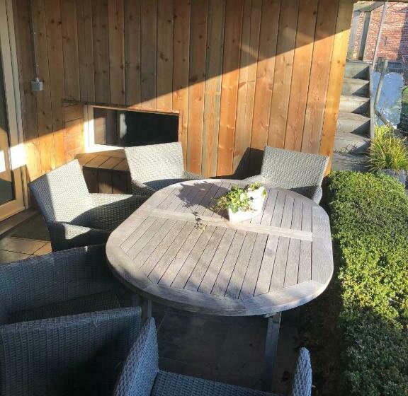 주니어 스위트, Hoeve De Sterappel