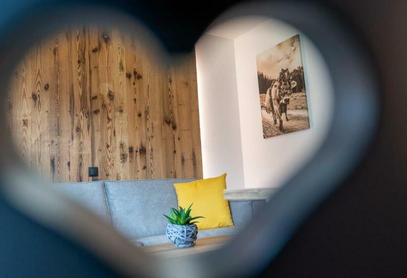 جناح مطلّ علي الجبل, Sonnenhang Montafon