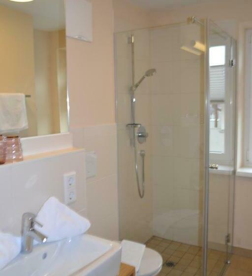 غرفة قياسية رباعية, Gasthof Tirolerwirt